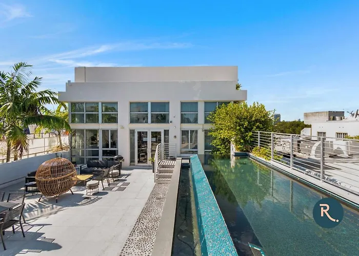 Roami At Collins Ave Ph Villa Miami Beach
